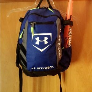 Under Armour t-ball bag